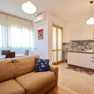 Skyline Apartment Mailand